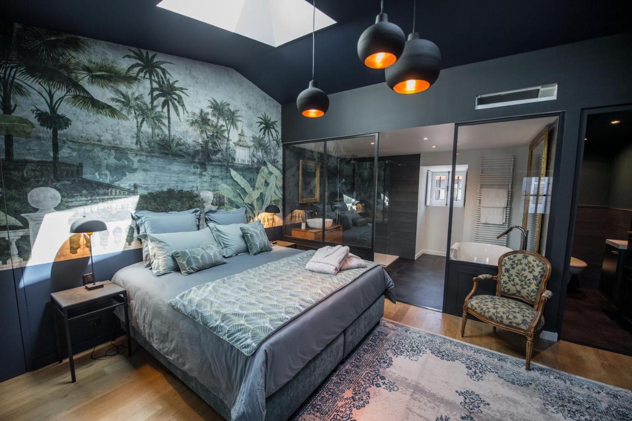 Domaine De Chalaniat Bed & Breakfast La Sauvetat  ภายนอก รูปภาพ